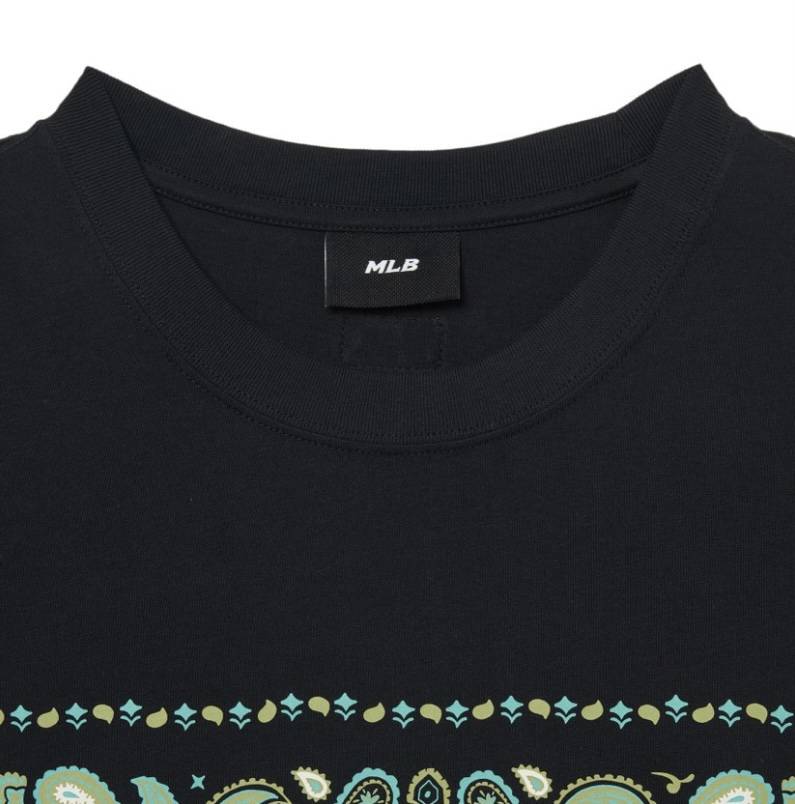 MLB NEW YORK YANKEES Paisley One Point Big Logo T-Shirt (Black)