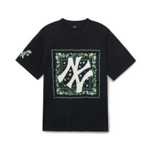 MLB NEW YORK YANKEES Paisley One Point Big Logo T-Shirt (Black)