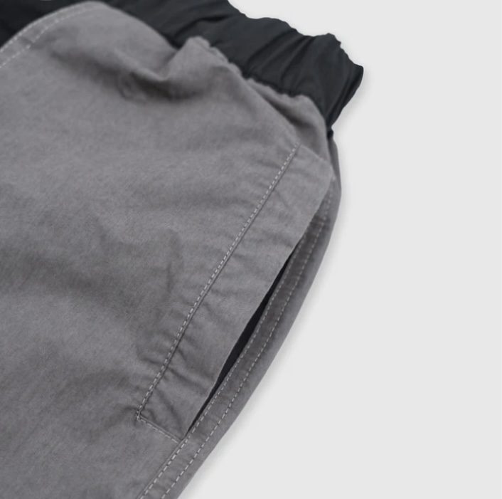 SERAC by WHOCARES Under Knee Shorts (Black/Grey) - Image 3
